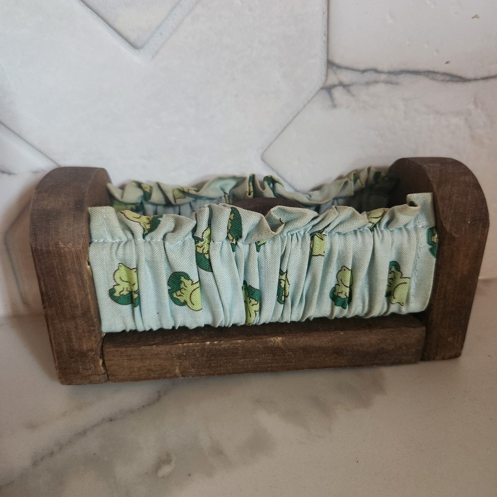 Handmade Wooden Frog Fabric Candle Holder Rustic Primitive Folk Art‎ Decor